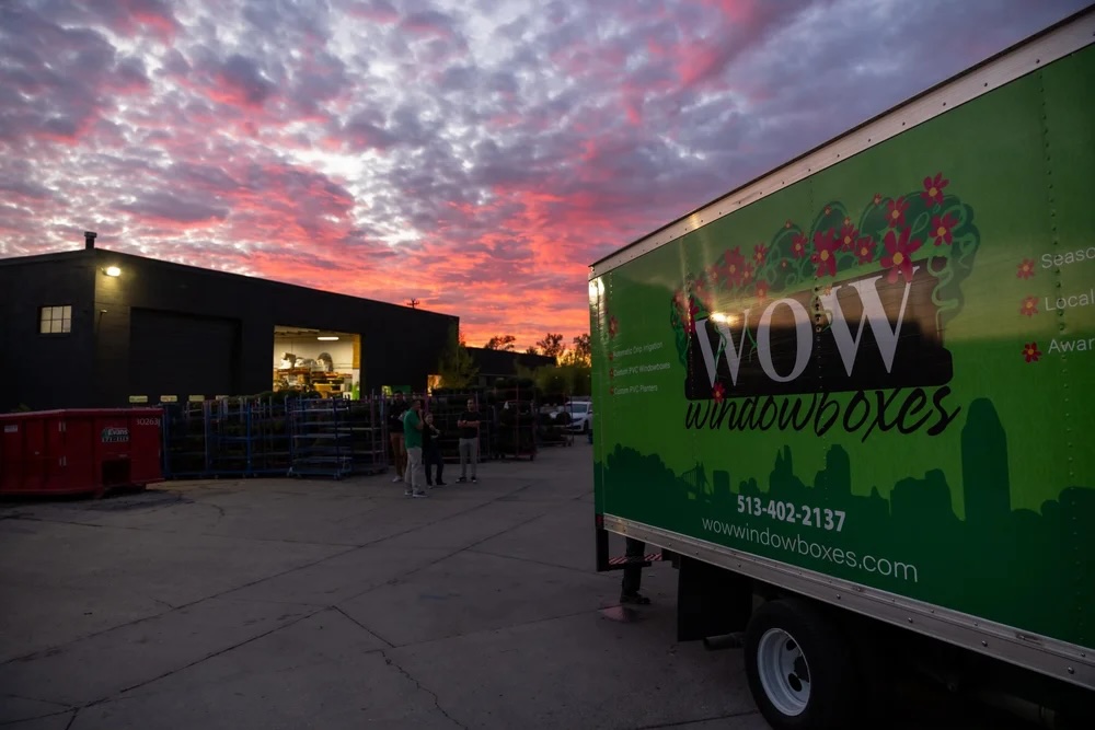 WOW Windowboxes Franchise Working at Sunrise